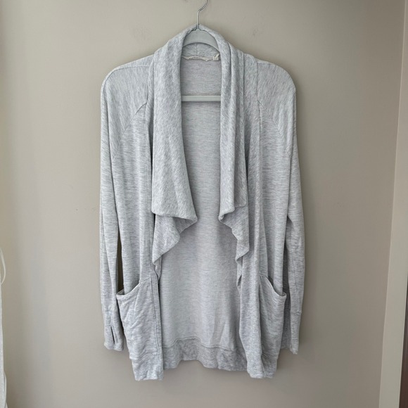 Athleta Sweaters - Athleta Pranayama Wrap Cardigan Light Gray Heather Open Front Pockets XS